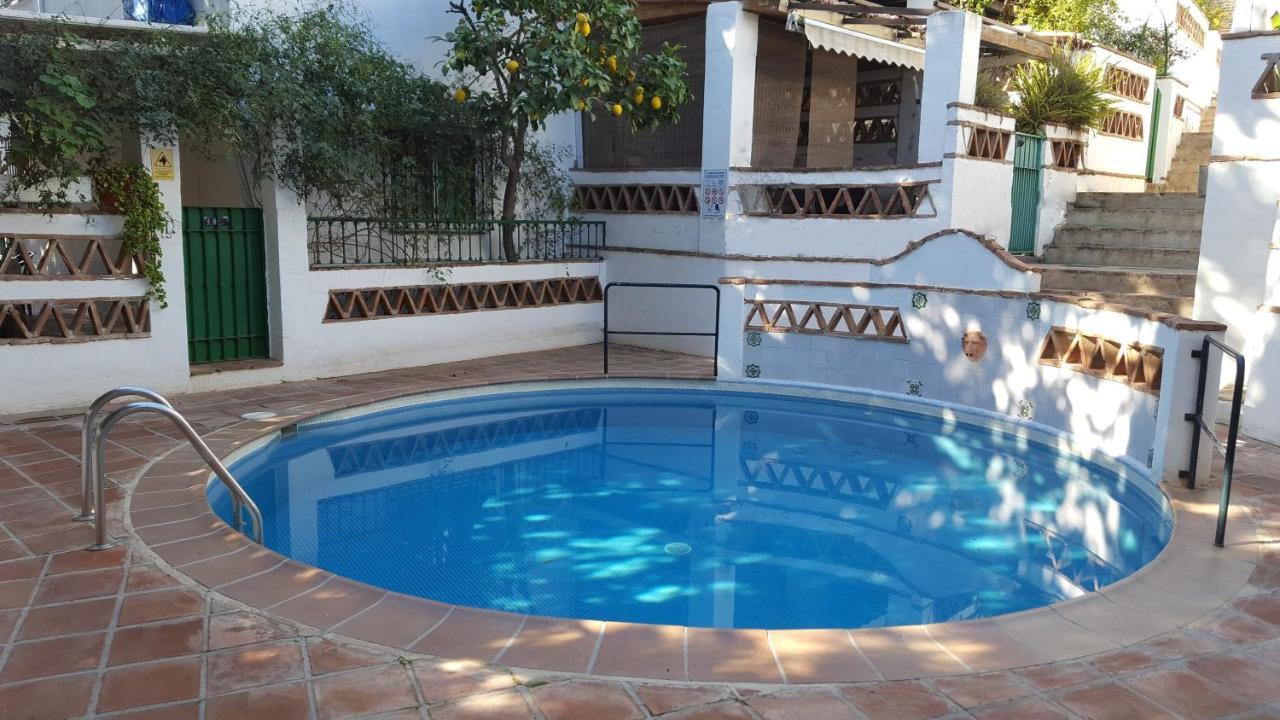 Semi-Detached Adosado Con Encanto -130 M2 - Wifi 600 Mb - Piscina Comunitaria - Patio Privado Torremolinos Exterior foto